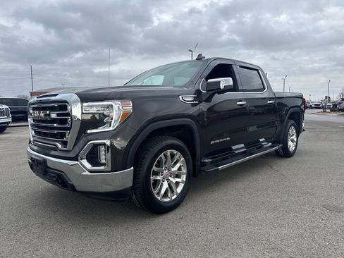 Used 2021 GMC Sierra 1500 SLT image 2