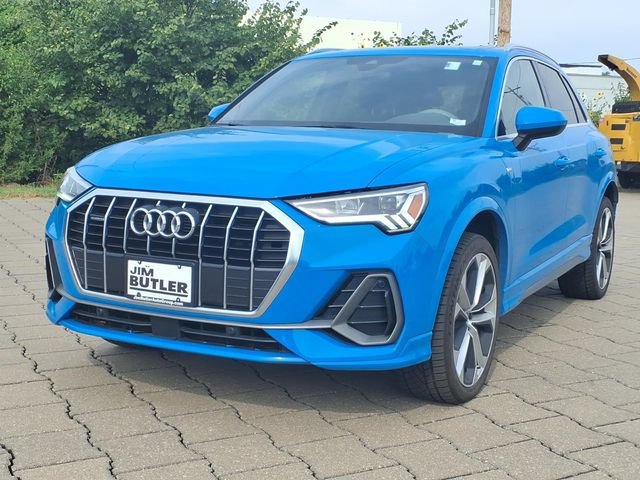 Used 2021 Audi Q3 2.0T Premium Plus AWD/4WD image 2