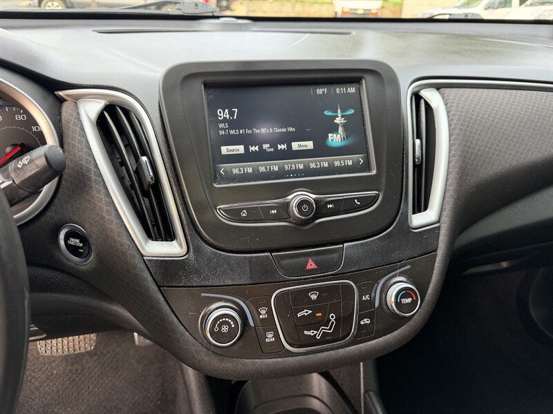 Used 2017 Chevrolet Malibu LS FWD image 19