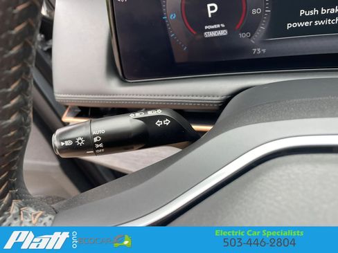 Used 2023 Nissan Ariya FWD image 35
