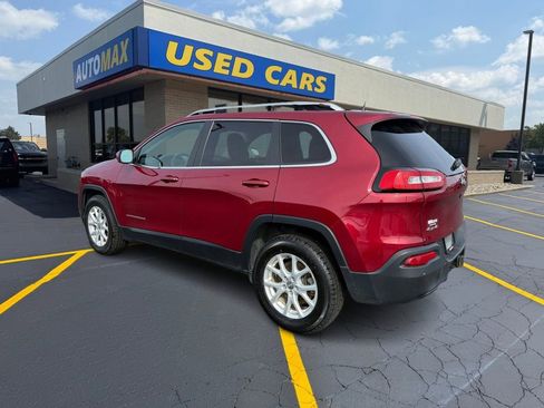 Used 2017 Jeep Cherokee Latitude w/ Comfort/Convenience Group image 7