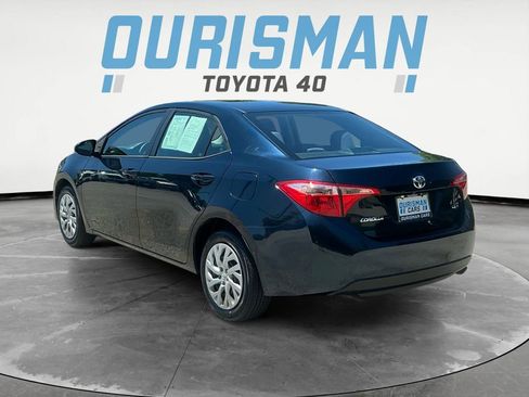 Used 2018 Toyota Corolla LE FWD image 5