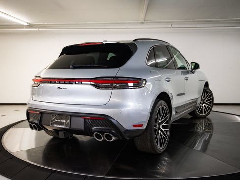 Certified 2024 Porsche Macan AWD/4WD image 7