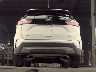 Used 2024 Ford Edge SEL w/ Convenience Package AWD/4WD image 7