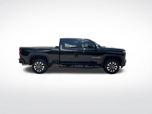 Used 2021 Chevrolet Silverado 2500 LTZ w/ Carhartt Edition AWD/4WD image 4
