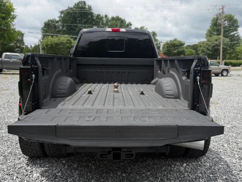 Used 2022 Ford F450 Platinum w/ FX4 Off-Road Package AWD/4WD image 7