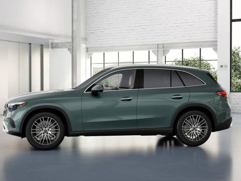 New 2026 Mercedes-Benz GLC 300 image 30