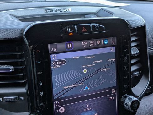 Used 2023 RAM 1500 Laramie AWD/4WD image 22