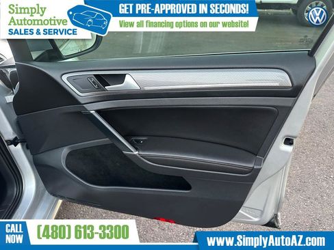 Used 2017 Volkswagen Golf Alltrack SE image 21