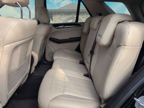 Used 2017 Mercedes-Benz GLE 350 image 23