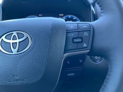 New 2026 Toyota Camry XLE AWD/4WD image 15