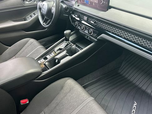 Used 2024 Honda Accord Sport image 12
