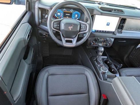 New 2025 Ford Bronco Big Bend image 9