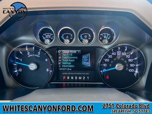 Used 2015 Ford F250 Lariat w/ Lariat Interior Package image 18