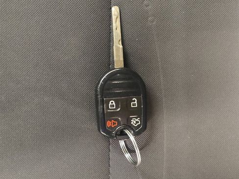 Used 2019 Ford Fiesta SE image 32