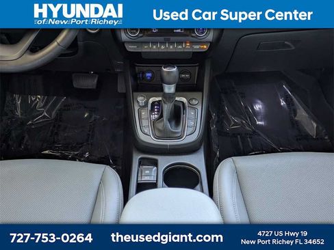 Used 2023 Hyundai Kona Limited AWD/4WD image 21
