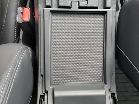 Certified 2025 Subaru Outback Limited w/ Popular Package #2 image 20