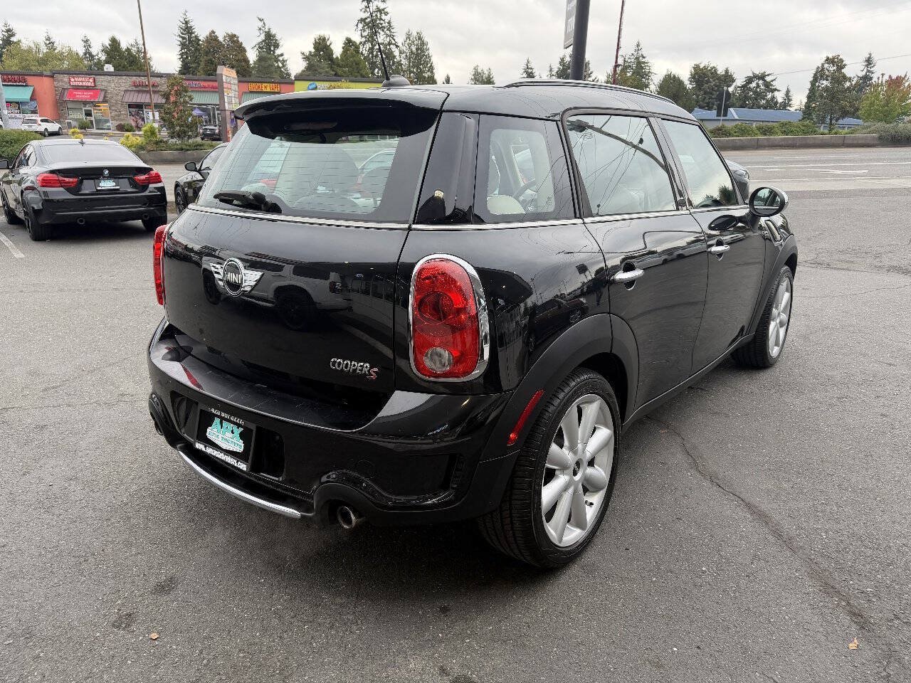 Used 2012 MINI Cooper Countryman S FWD image 8