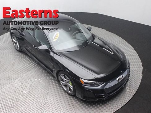 Used 2022 Audi e-tron GT Premium Plus AWD/4WD image 3