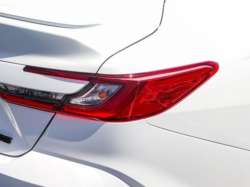 Certified 2026 Toyota Camry SE FWD image 8