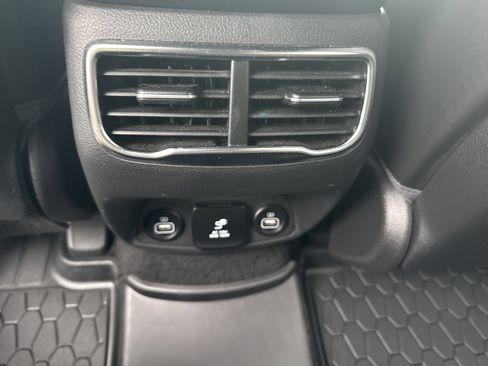 Used 2022 Hyundai Santa Fe Calligraphy image 14