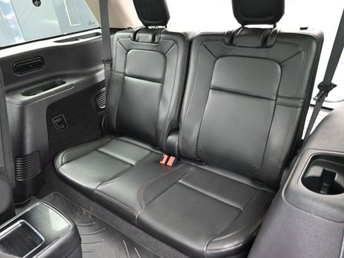 Used 2022 Lincoln Aviator Reserve w/ Equipment Group 201A image 33