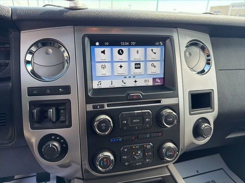 Used 2017 Ford Expedition EL XLT w/ Equipment Group 202A AWD/4WD image 31