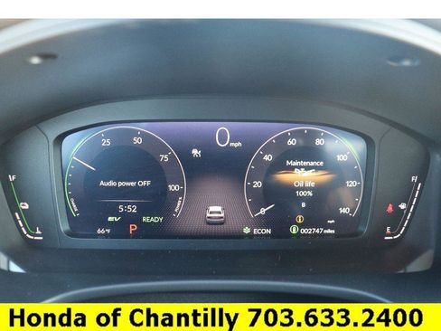 Used 2025 Honda Civic Sport Touring image 9
