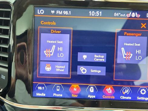 Used 2020 Jeep Grand Cherokee Limited RWD image 24
