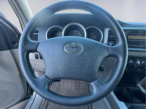 Used 2008 Toyota 4Runner SR5 image 13