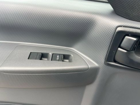 Used 2024 Chevrolet Low Cab Forward image 20