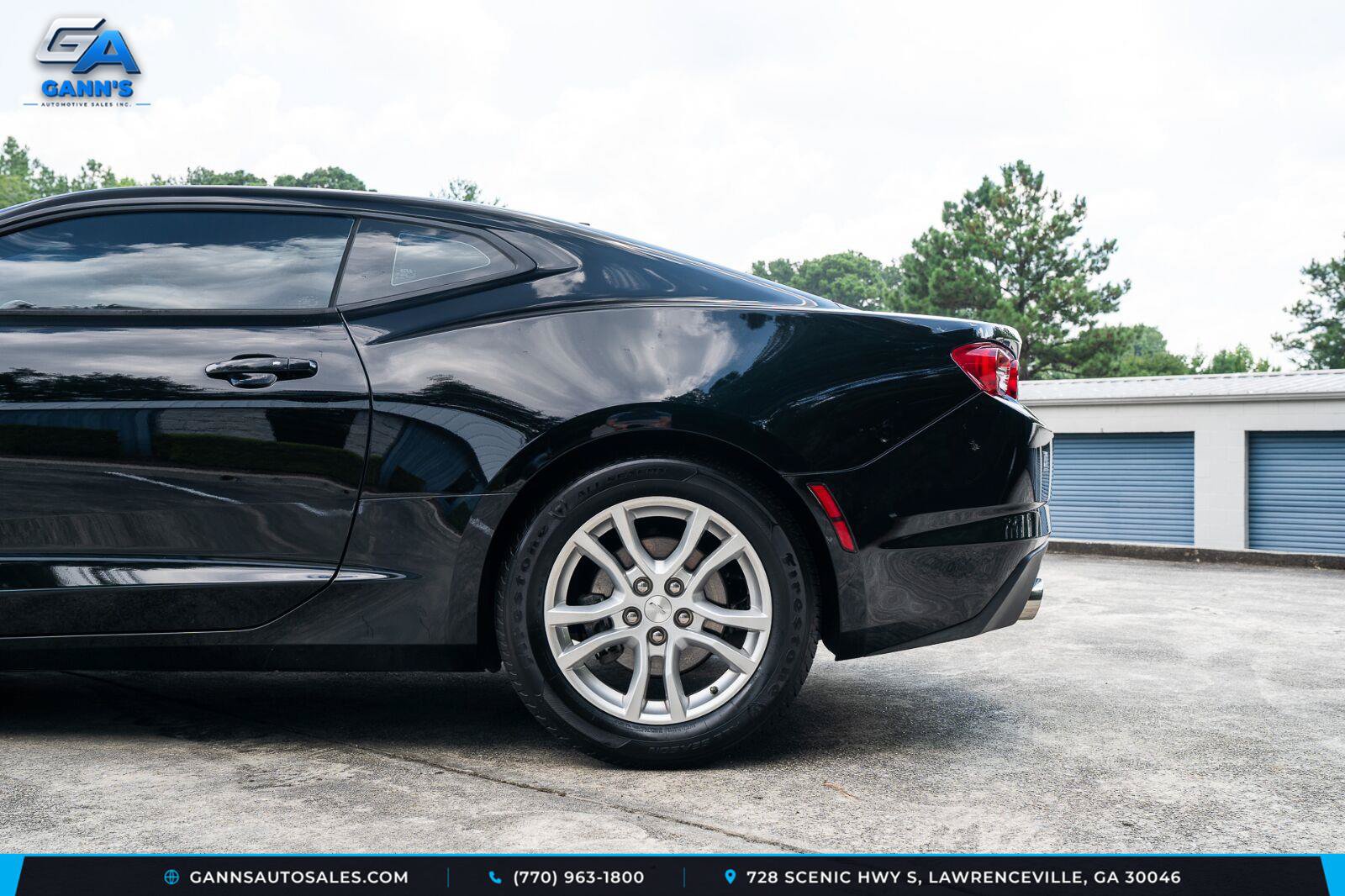 Used 2019 Chevrolet Camaro LS RWD image 5