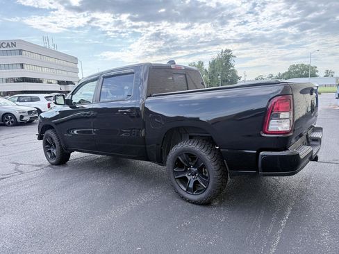Used 2020 RAM 1500 Big Horn AWD/4WD image 3