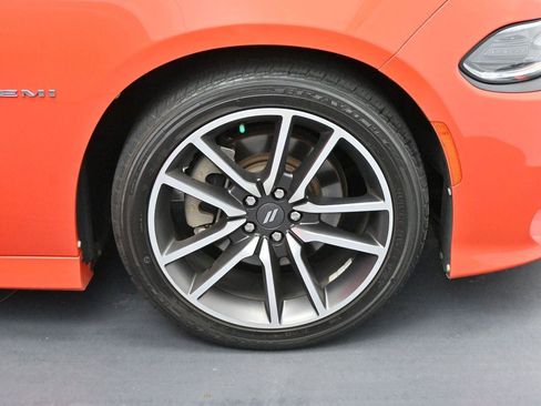 Used 2021 Dodge Charger R/T w/ Plus Group RWD image 31