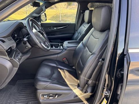 Used 2018 Cadillac Escalade Platinum image 22