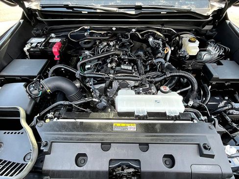 Used 2024 Toyota Tacoma SR5 image 27