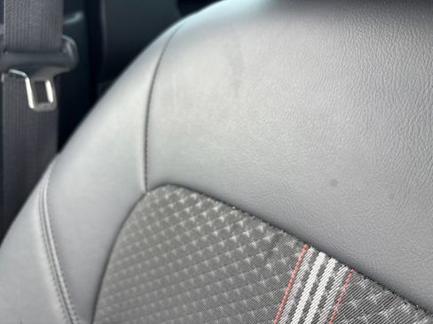 Used 2024 Nissan Altima 2.5 SR FWD image 11