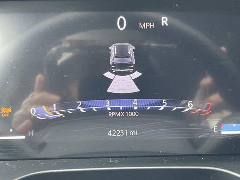 Used 2024 Jeep Grand Cherokee Limited image 36