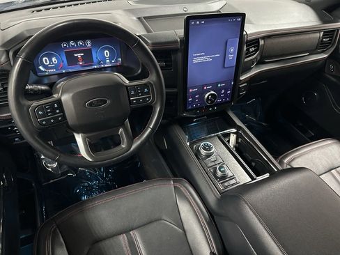 Used 2024 Ford Expedition Max Limited image 12