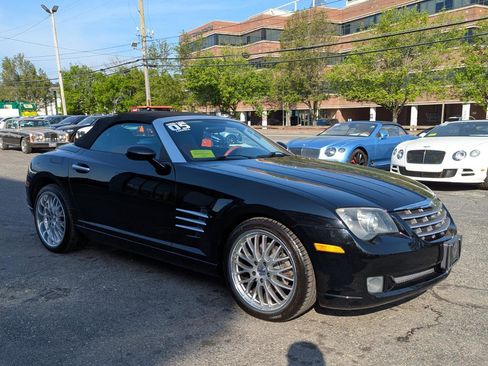 Used 2005 Chrysler Crossfire Limited RWD image 5