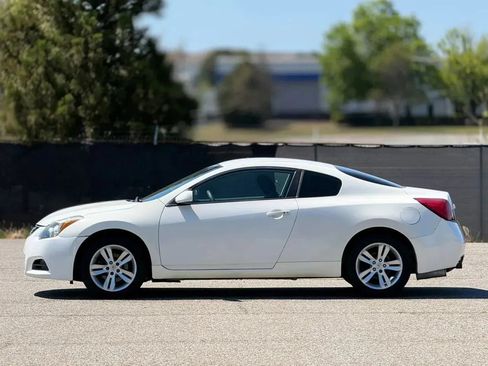 Used 2012 Nissan Altima 2.5 S FWD image 8