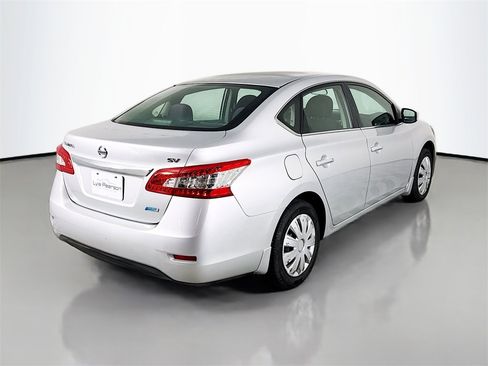 Used 2014 Nissan Sentra SV image 9