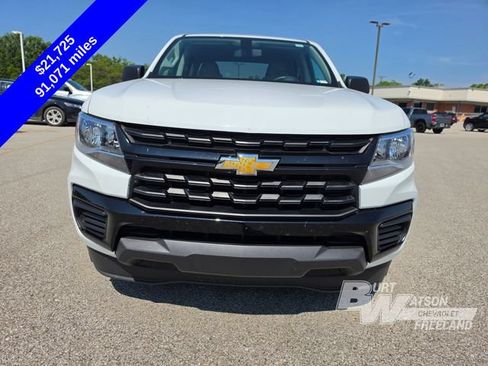 Used 2022 Chevrolet Colorado W/T w/ WT Convenience Package RWD image 9