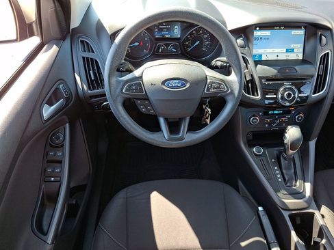 Used 2017 Ford Focus SEL w/ Interior Protection Package image 13