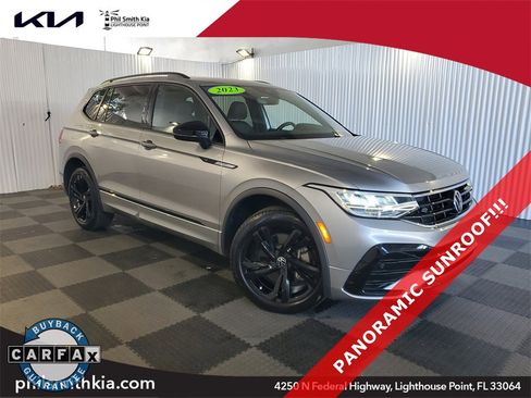 Used 2023 Volkswagen Tiguan SE R-Line image 1