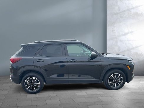 Used 2025 Chevrolet TrailBlazer LT FWD image 7