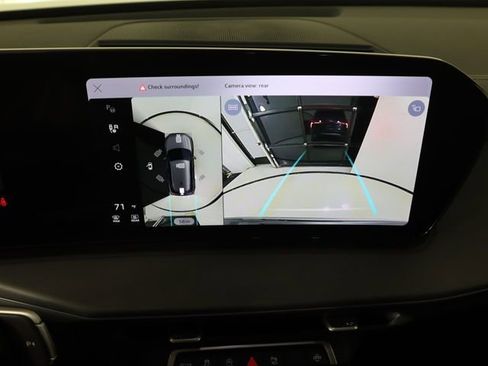 New 2026 Audi Q3 quattro 2.0T AWD/4WD image 18