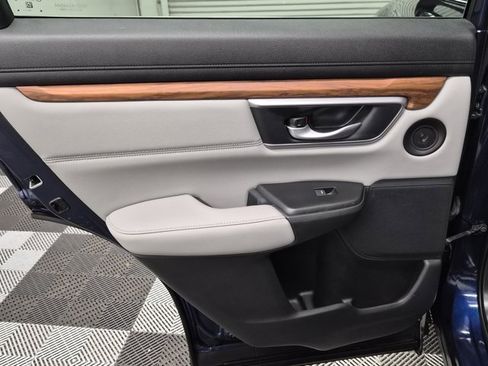 Certified 2021 Honda CR-V Touring image 19