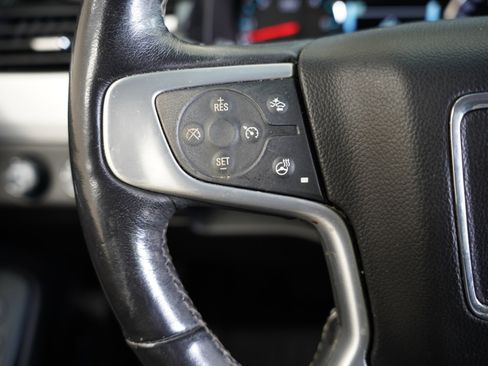 Used 2019 GMC Yukon XL SLT image 13