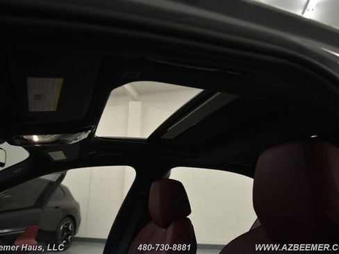 Used 2026 BMW i5 eDrive40 RWD image 33